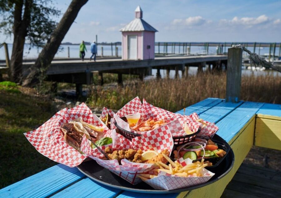 Hilton Head Island: Round-Trip Daufuskie Island Ferry - Three hours to explore the island