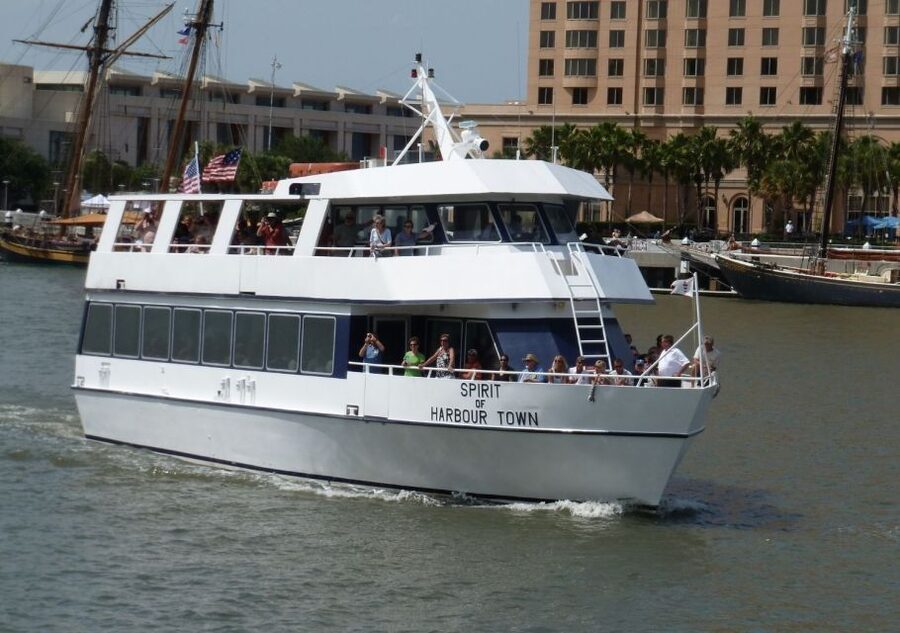 Hilton Head Island: Round-Trip Ferry Ticket to Savannah - What the crossing feels like