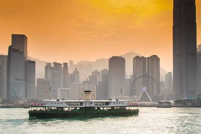Hong Kong: Star Ferry Victoria Harbour Cruise & Light Show - Watching A Symphony of Lights from the water