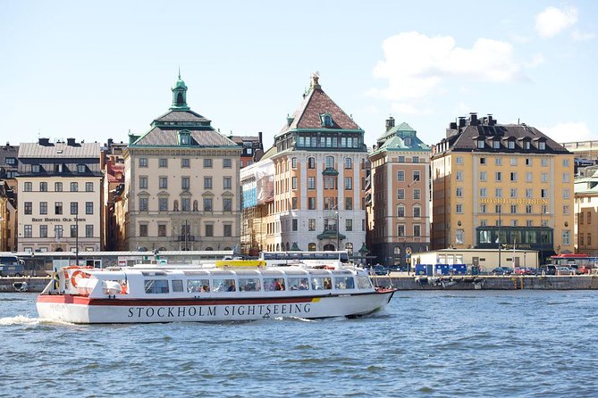 Hop-On Hop-Off Bus and Boat Ticket in Stockholm - Starting at Strömgatan and reaching the Royal Palace