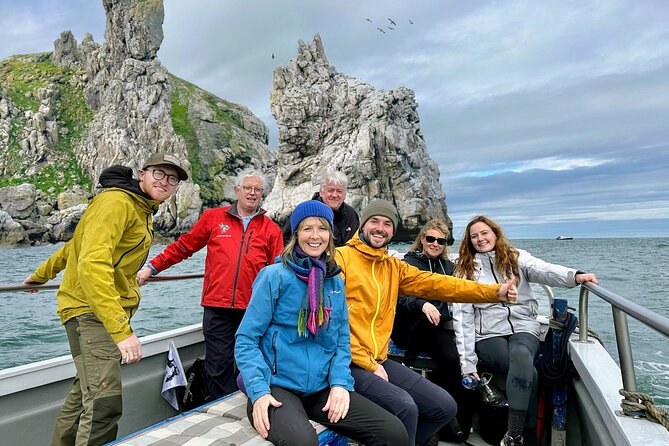 Howth Coastal Boat Tour (Ireland's Eye Ferries 50 mins trip) - A close look at Howth Harbour and the seal colony