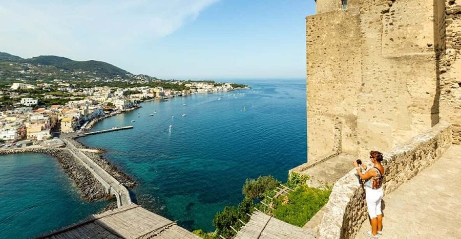 Ischia: Hydrofoil+Transfer+Aragonese Castle Entry Ticket - Crossing the old bridge to the volcanic islet