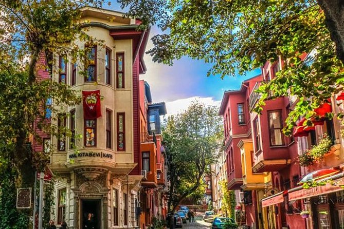 Istanbul Food Escape : Ferry to the Flavors of the Asian Side - Shopping where Üsküdar residents shop