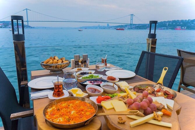Istanbul Food Escape : Ferry to the Flavors of the Asian Side - Crossing the Bosphorus by public ferry