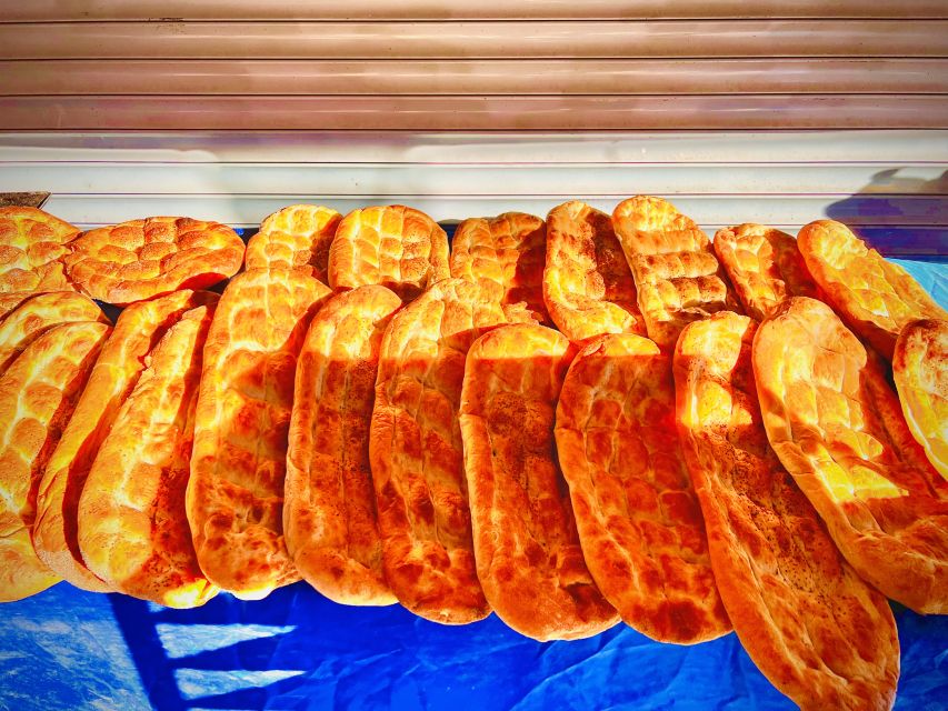 Istanbul: Guided Food Tour with Ferry Ride and Tastings - Should you book it?