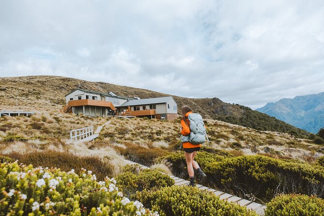Kepler Track Water Taxi - What the boat crew adds to the trip