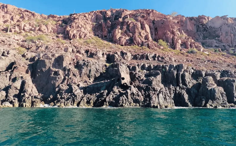 La Paz: Boat ride to Espiritu Santo island and sloop - What the $109 price really covers