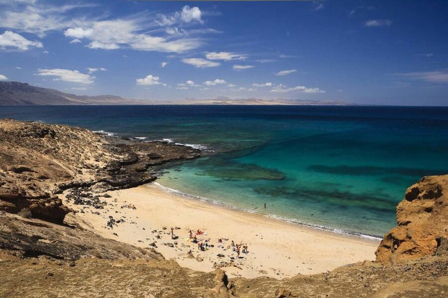 Lanzarote: Roundtrip Ferry Transfer to La Graciosa - A practical plan for your day