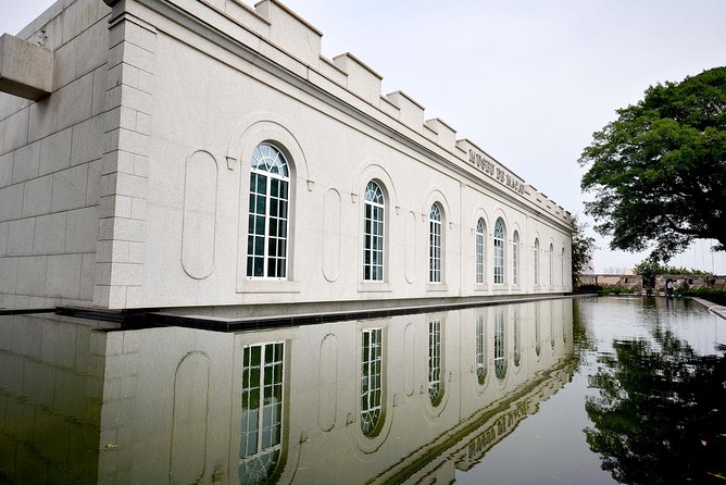 Macau Sightseeing Day Tour with One-Way Ferry from Hong Kong - Monte Fort and the Macao Museum