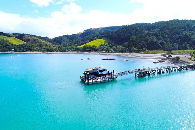 Man O' War Winery on Waiheke Island - Ferry from Auckland - Arriving at Man O War Bay