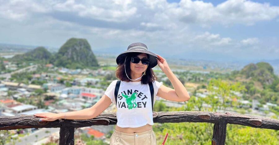 MARBLE MOUNTAINS, HOI AN CITY, BOAT RIDE TOUR FROM DA NANG - Climbing through Marble Mountains