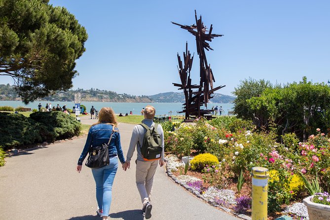 Muir Woods and Sausalito (Return by Bus or Ferry) - Guides, buses, and the feel of the day