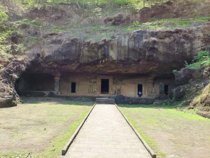 Mumbai: Elephanta Caves Guided Tour with Ferry & Lunch - Practical timing, comfort, and what to carry