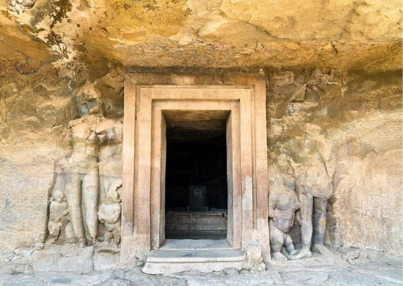 Mumbai: Elephanta Caves Private Tour with Ferry Ride - Who will enjoy this Elephanta tour