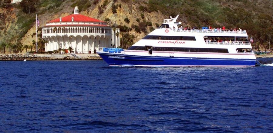 Newport Beach: Ferry Ticket to/from Catalina Island - From Newport Beach harbor to Avalon in 75 minutes