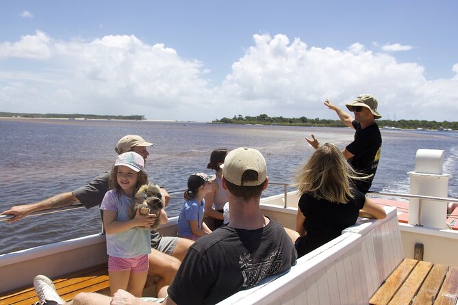 Noosa Sightseeing Adventure - Ferry Cruise, Ride and Kayak - Easy cycling from Noosaville toward Lake Weyba