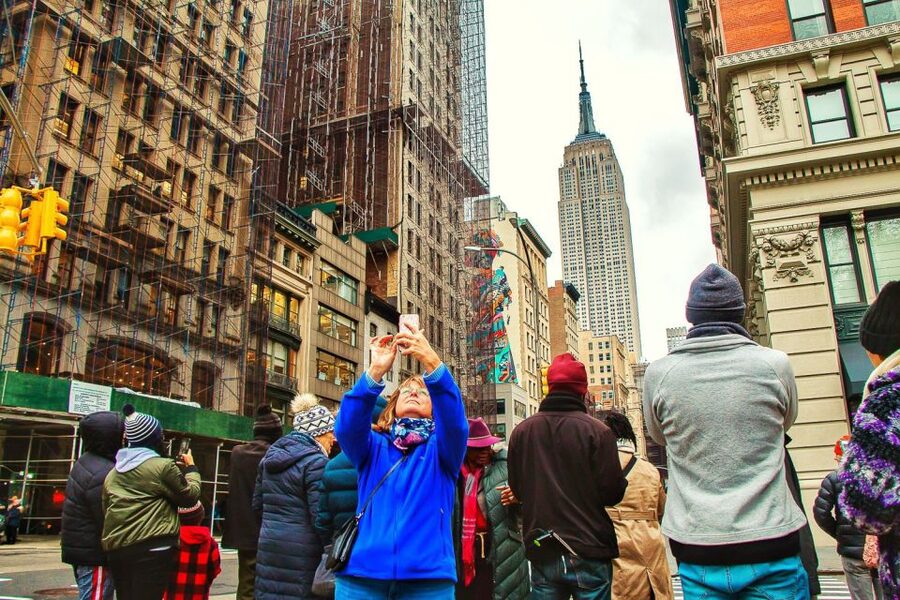 NYC: Guided Bus and Walking Tour with Staten Island Ferry - The guide and driver make the difference