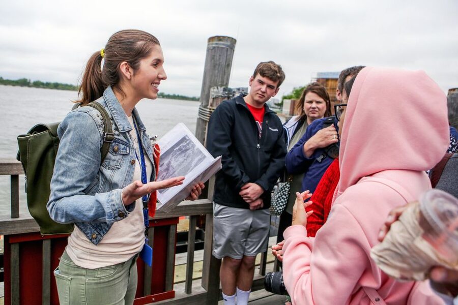 NYC: Statue of Liberty and Ellis Island Tour with Ferry - Key points to know before you book