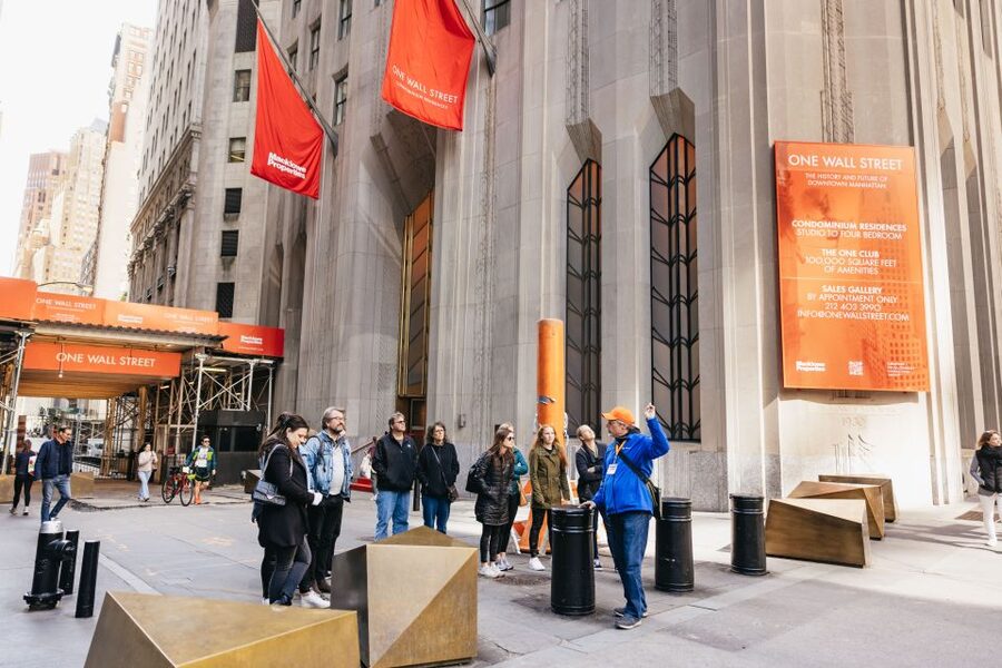 NYC: Wall Street Tour with 9/11 Memorial and Statue Ferry - Battery Park and the Canyon of Heroes