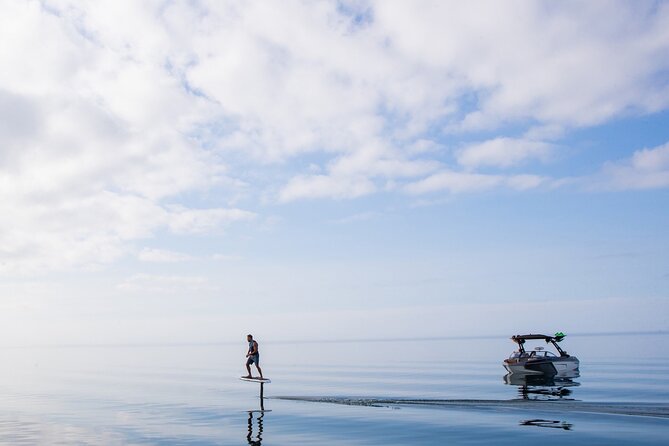 Off-Water Electric Hydrofoil Surfboard – Premium eFoil Adventures - Who should book this Oakville eFoil session?