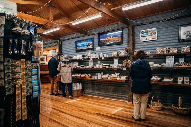 One Day Kangaroo Island Sip & See tour with return ferry transfers from Adelaide - Emu Ridge combines lunch with island industry