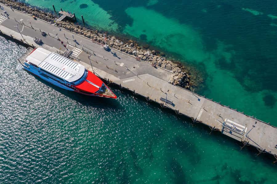 Perth: Rottnest Island Flight Transfer with Return Ferry - Why fly to Rottnest instead of taking the ferry both ways?