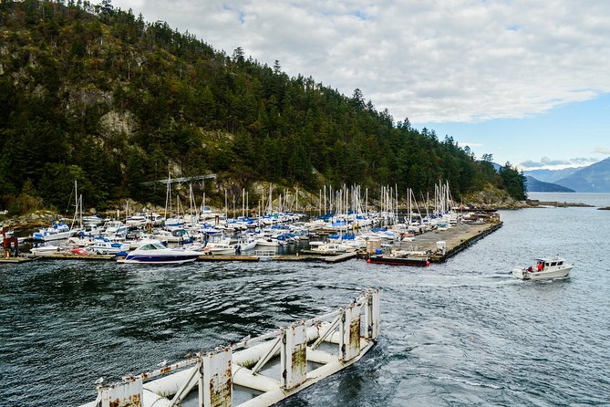 Photography, Hiking & Ferry to Bowen Island - The ferry across Howe Sound