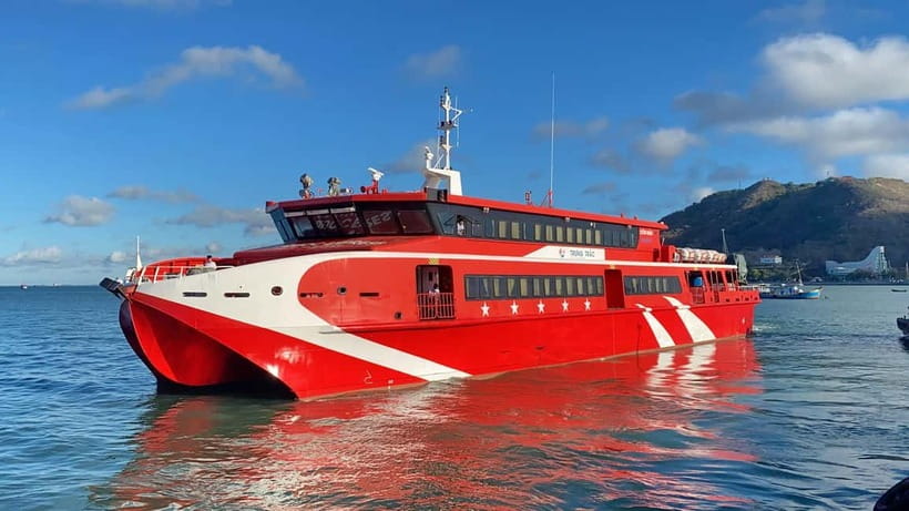Phu Quy: Phu Quoc Express Highspeed Ferry from Phan Thiet - What the cabin is like for a two-hour ride