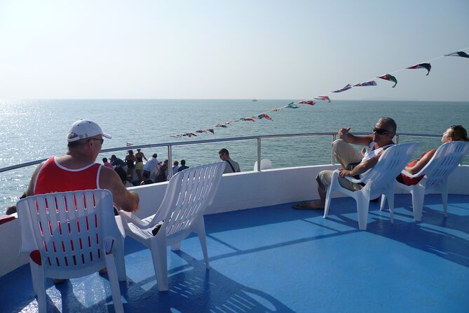Phuket Airport : Transfer & Ferry ticket to Phi Phi Island - What this Phuket to Phi Phi connection actually covers