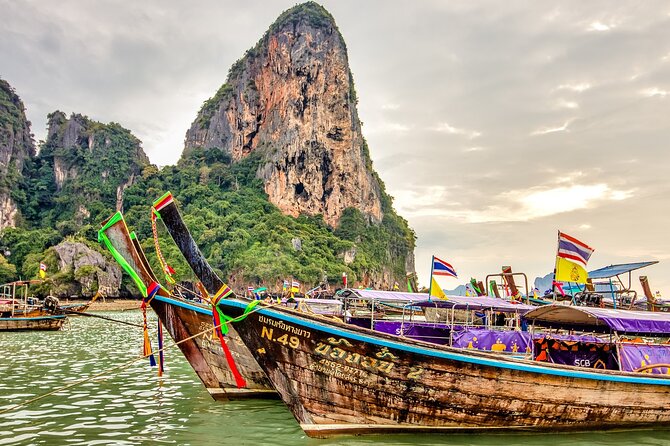 Phuket Phiphi-Phhpi Phuket Ferry include Transfer to hotel - What happens at hotel pickup