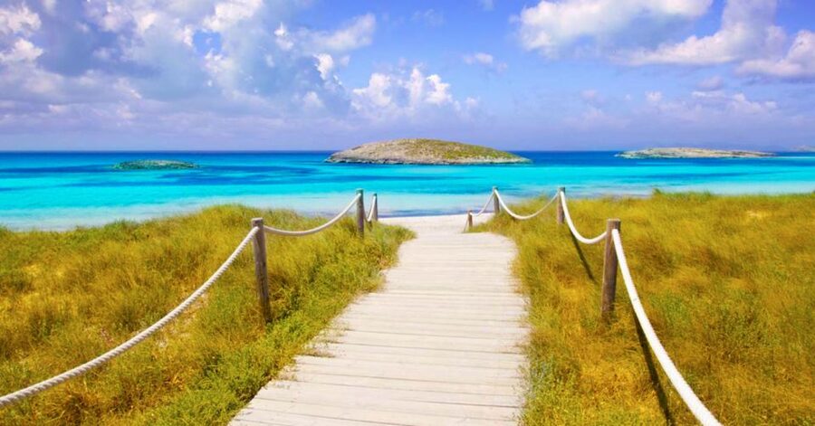 Playa d'en Bossa/Figueretes: Roundtrip Ferry to Formentera - Why Formentera makes a good day trip from Ibiza