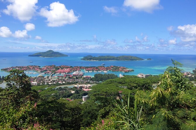Private Airport Transfers To Somes Hotels ,Ferry,Port - A service built around punctuality