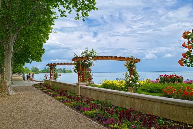 Private Full Day Lake Balaton tour with lunch & wine tasting,and with ferry ride - Crossing the lake from Tihany to Szántód