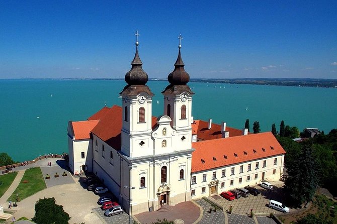 Private Full Day Lake Balaton tour with lunch & wine tasting,and with ferry ride - The private vehicle and guide make the long day easier