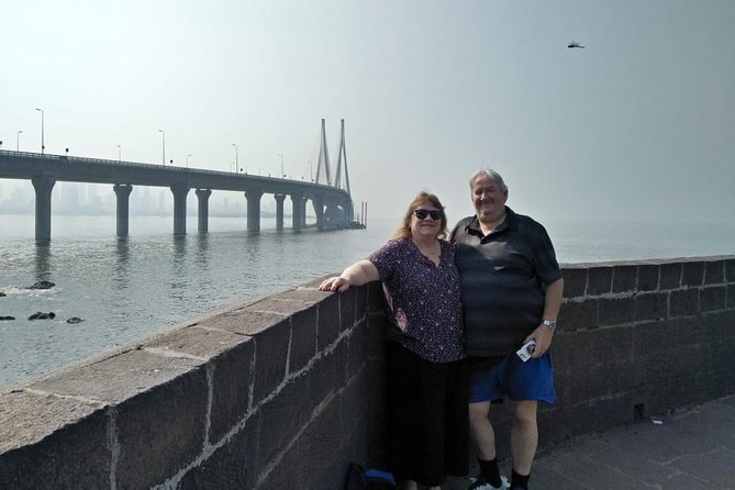 Private Full-Day Sightseeing Tour of Mumbai with Ferry ride - Colaba Market: shopping, food, and old Bombay