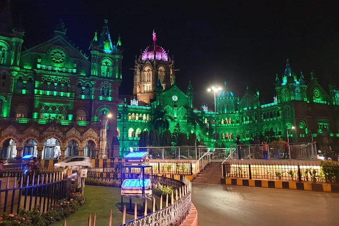 Private Full-Day Sightseeing Tour of Mumbai with Ferry ride - Dhobi Ghat and the work behind the city