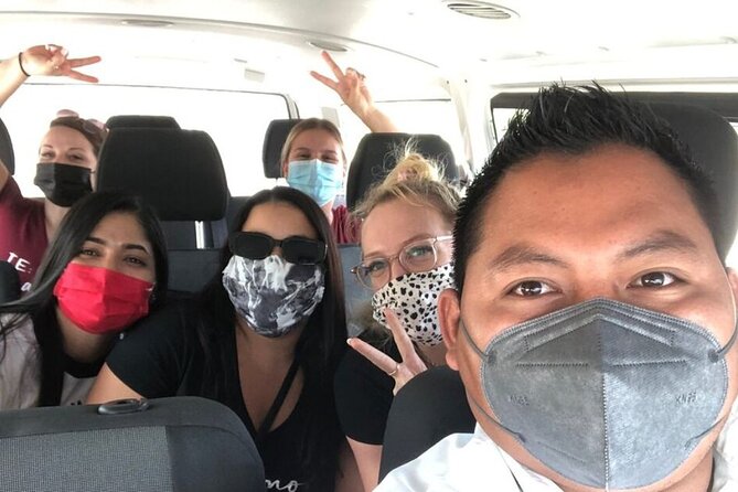 Private Roundtrip Transportation from Cancun Airport to Ferry Isla Mujeres - The people who make the handoff work
