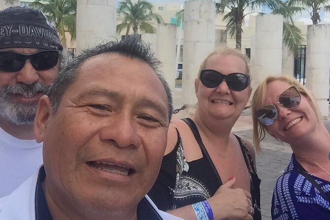 Private Transfer between Cozumel Airport or Ferry, and Hotels - Is $40 per person a good value?