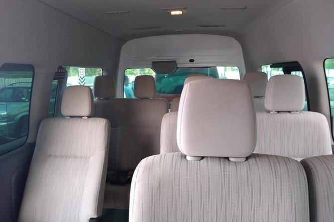 Private transfer R/T Apto-Isla Mujeres ferry dock-Apto With ferry tickets - Comfort, communication, and group size
