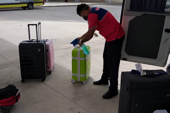 Private transfer R/T Apto-Isla Mujeres ferry dock-Apto With ferry tickets - The main weakness: pickup reliability
