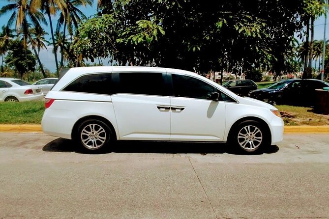Providenciales Airport (PLS) to hotels or ferry -Arrival Transfer - My practical verdict for arrival day