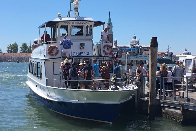 Punta Sabbioni to Venice Round-Trip Boat Ticket - The return trip and crowded departures