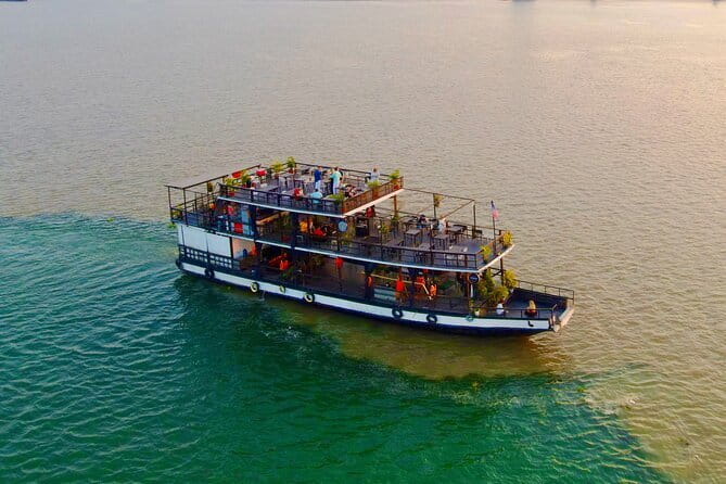 Riverside Walking Tour with Snack, Drinks & Local Ferry Ride - Snacks, Drinks, and the Social Side of the Walk