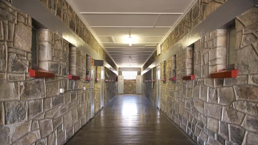 ROBBEN ISLAND MUSEUM TOUR, WITH OPTIONAL LAST MINUTE TICKETS - Inside the prison and the communal cells