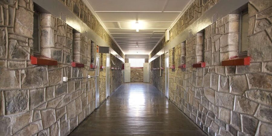 ROBBEN ISLAND MUSEUM TOUR, WITH OPTIONAL LAST MINUTE TICKETS - Robert Sobukwe’s home and the limestone quarry
