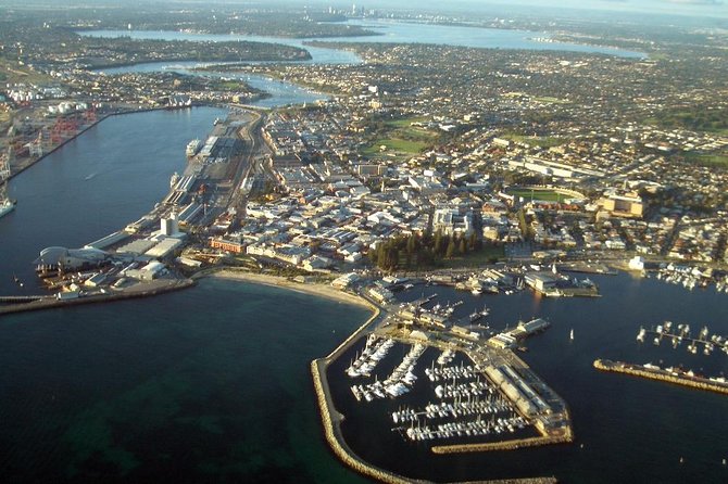 Rottnest Island Round Trip Ferry from Fremantle - Ferry comfort, group size and timing