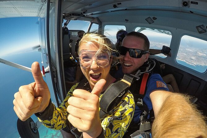 Rottnest Skydive + Perth Barrack St Ferry package - The flight up gives you the first great view