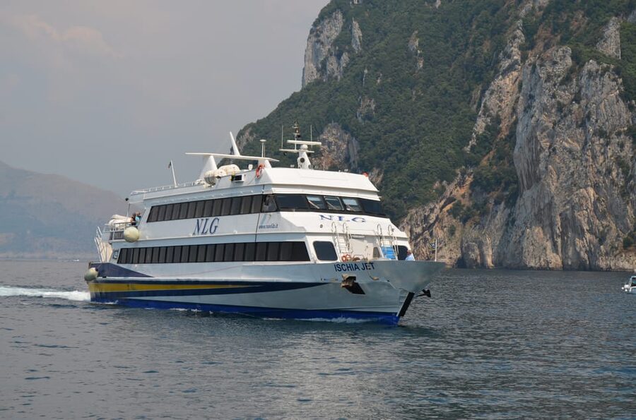 Round-Trip Ferry Ticket from Salerno to Amalfi and Positano - Choosing between the two departure patterns