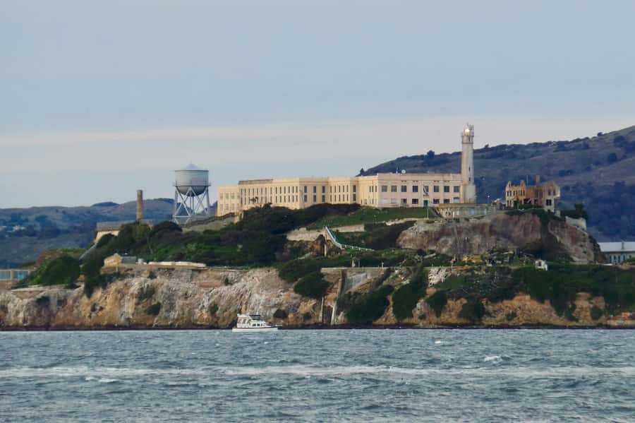 San Francisco: Alcatraz Ticket, Ferry, & Self-Guided App - Al Capone, Machine Gun Kelly, and the prison’s famous names