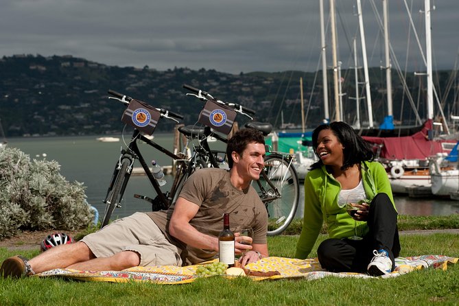 San Francisco Golden Gate To Sausalito Bike Tour - Fort Point is the last calm photo stop